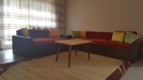 Отель Joy's comfy flat in city center  Корча